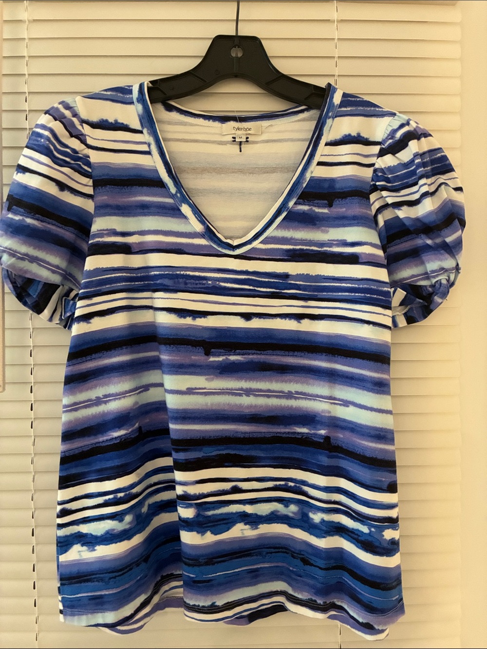 Tyler Boe Blue and White Striped V-Neck Puff Sleeve Top. Size M
